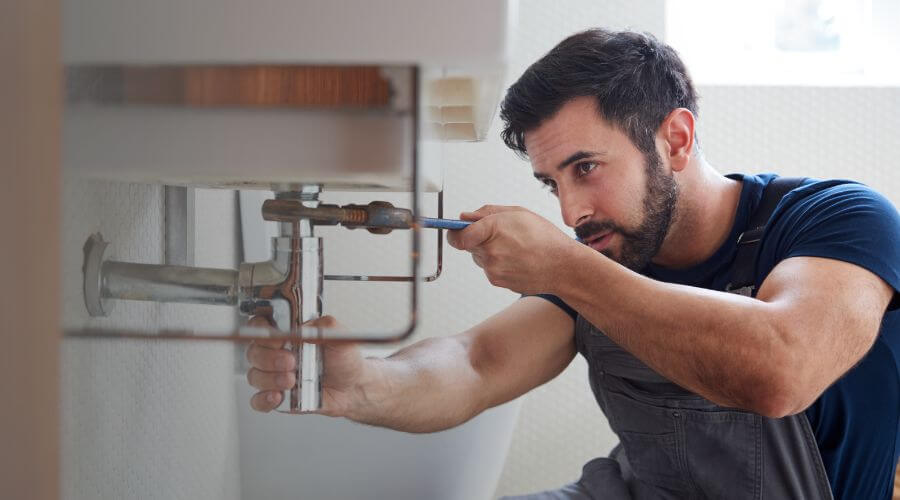 Professional water heater installation services in Marion, TX